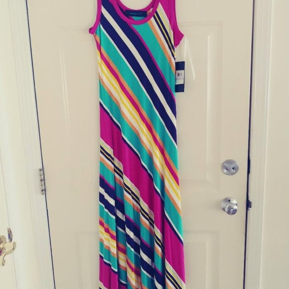 Brand New w/tags Siena Studio Maxi Dress. Size 4,6